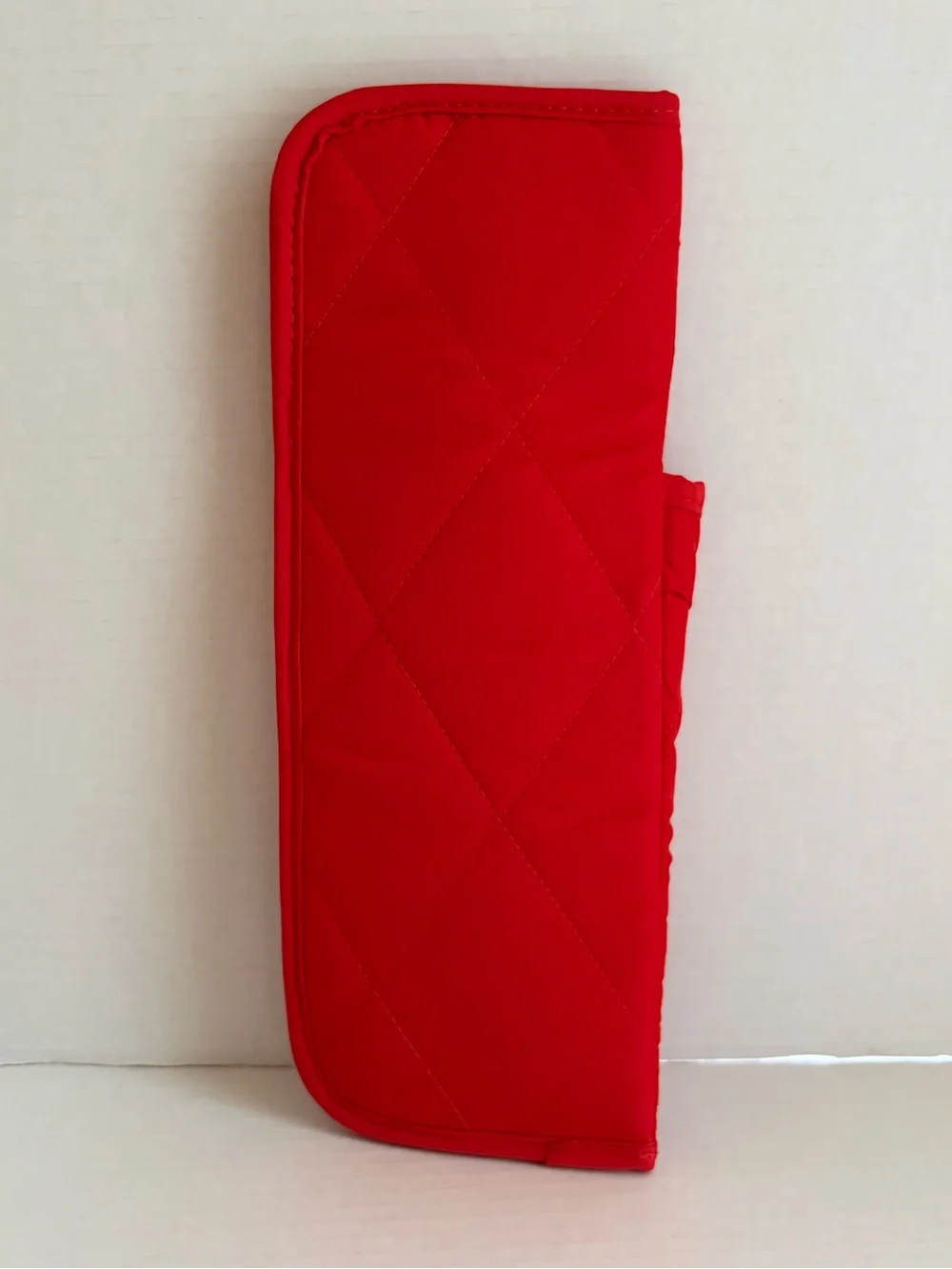 VeraQuilted Red Curling & Flat Iron Cover